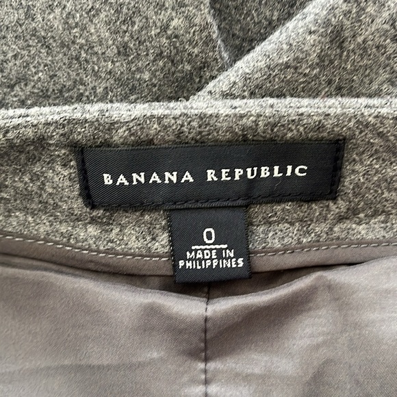 Banana Republic Wool Blend A Line Skirt in Charcoal Gray Size 0 - Picture 3 of 6